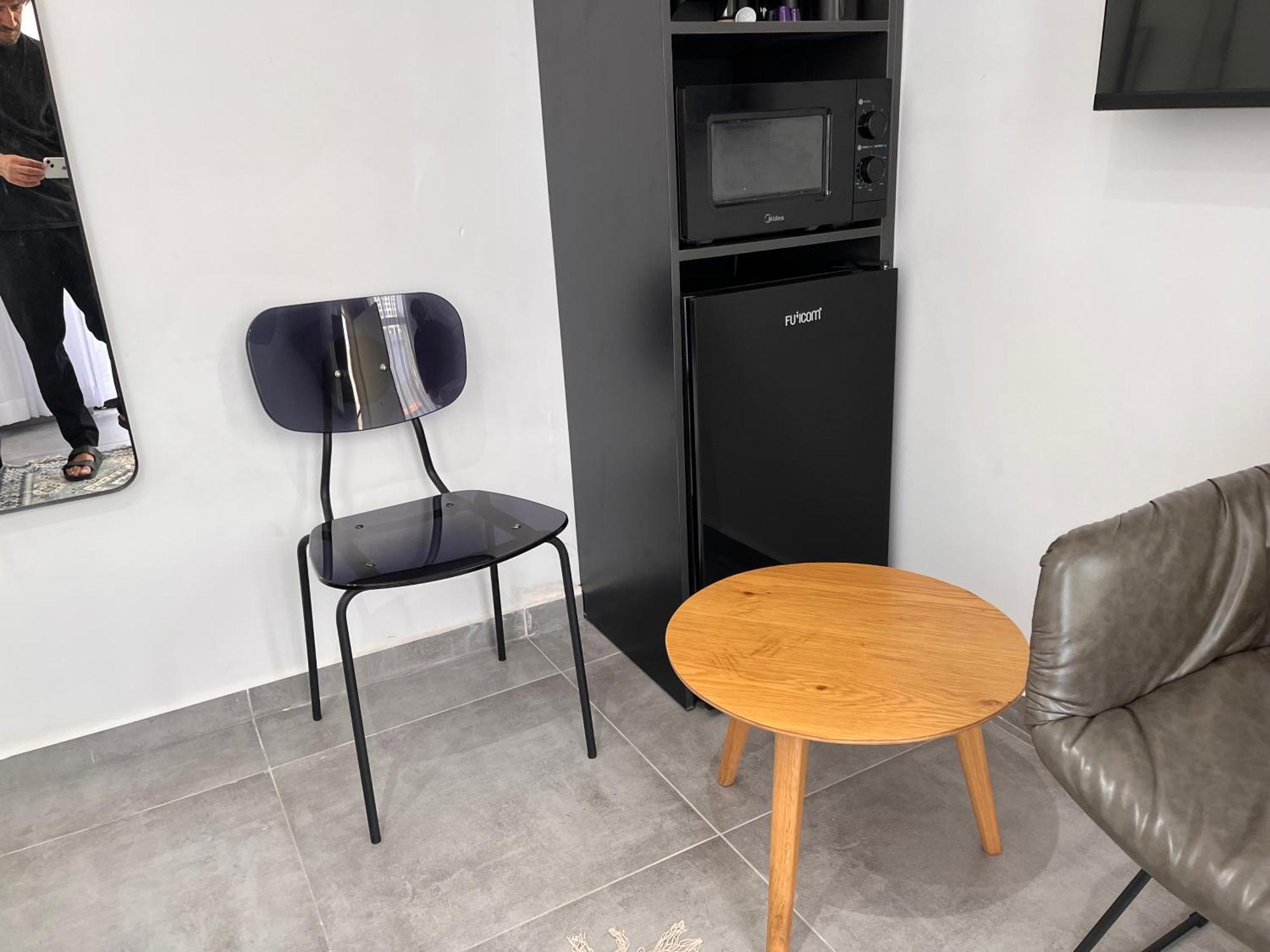 Yona 8 Bed & Breakfast Tel Aviv Room photo