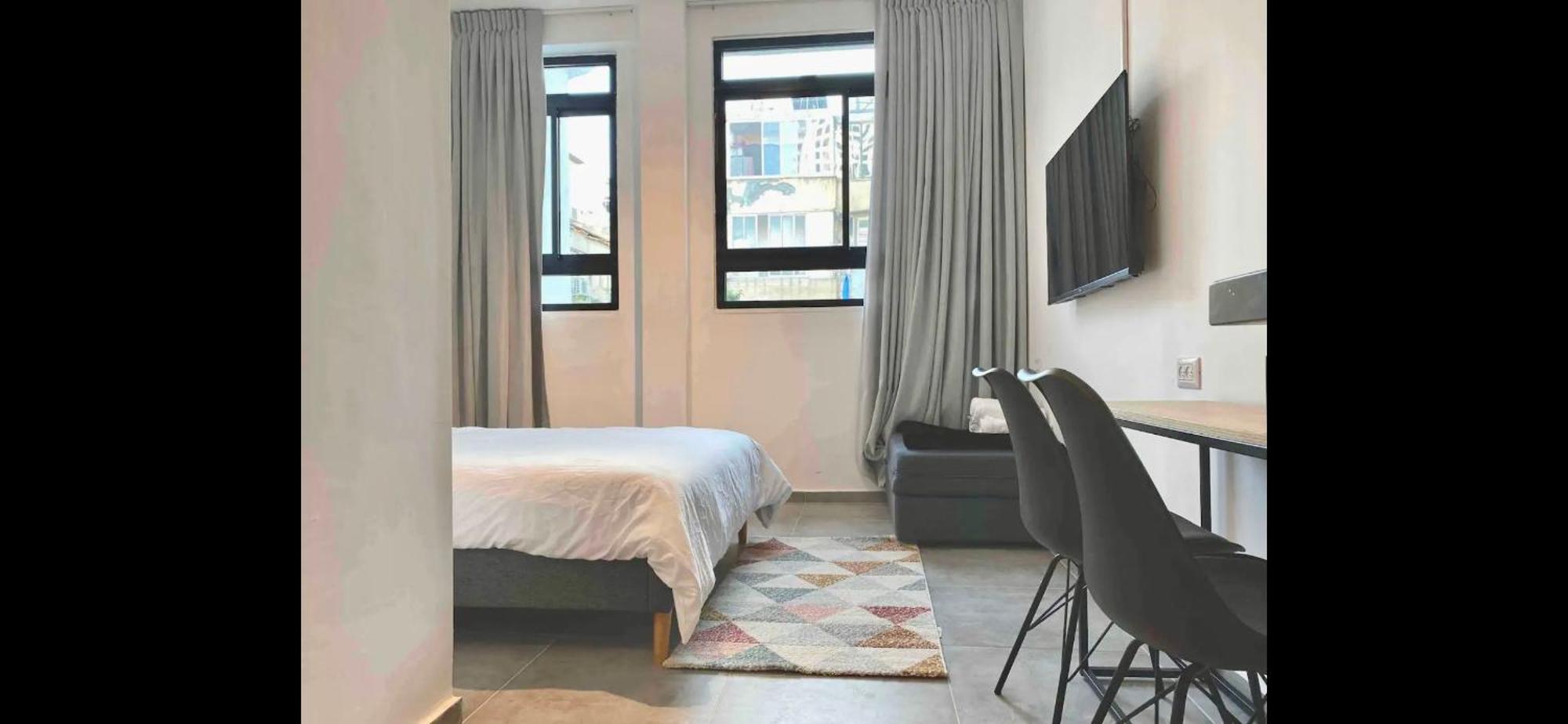 Yona 8 Bed & Breakfast Tel Aviv Room photo