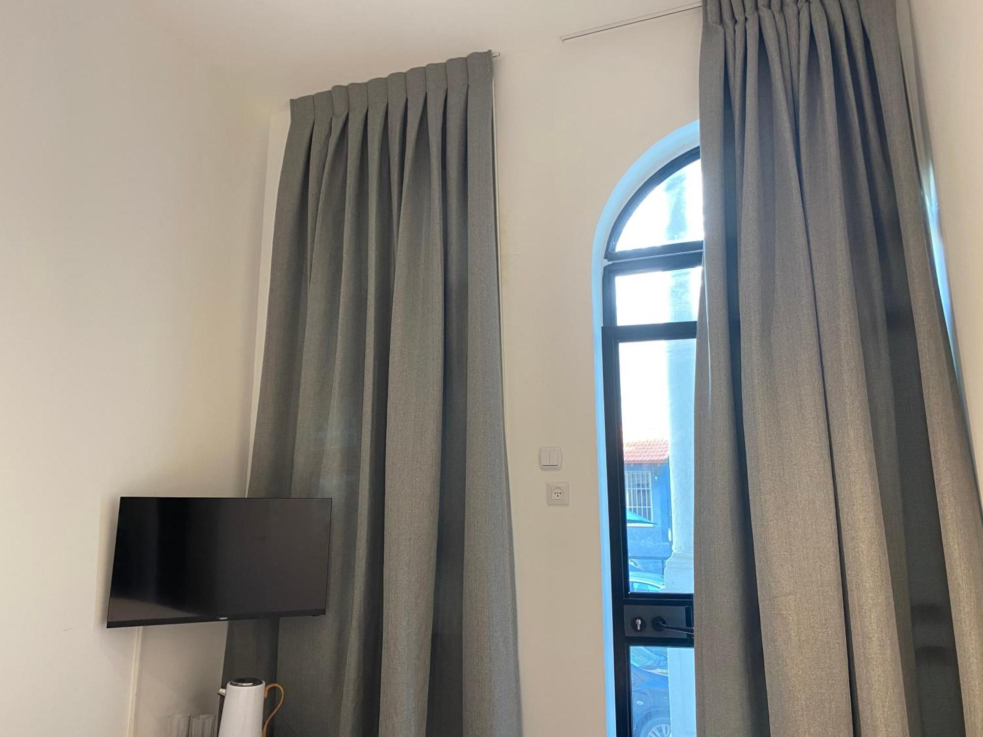 Yona 8 Bed & Breakfast Tel Aviv Room photo